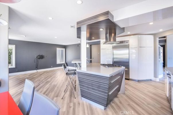 Interior, Kitchen, Recessed Lighting, Stainless Steel Appliances, Wooden Ceilings, Wood Texture Flooring