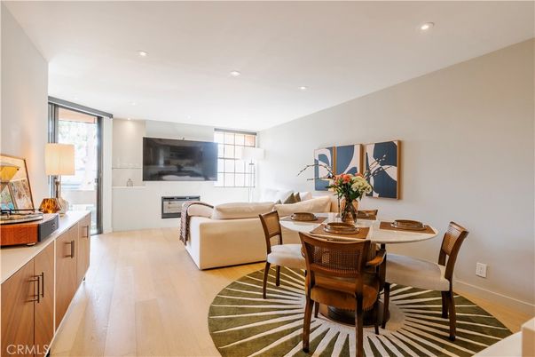 Dining room, Interior, Living room, Recessed Lighting, Wood Texture Flooring