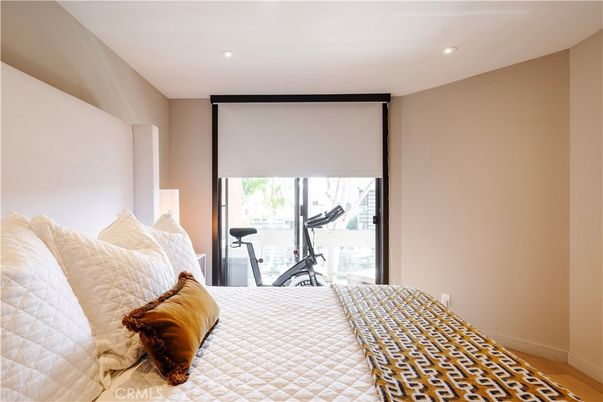 Bedroom, Fitness Equipment, Interior, Recessed Lighting, Wood Texture Flooring
