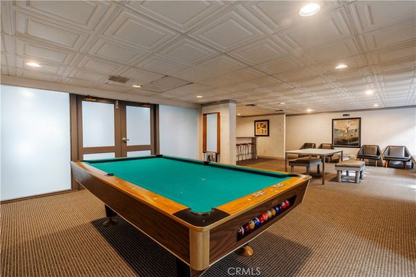 Billiard Table, Game Room, Interior, Recessed Lighting