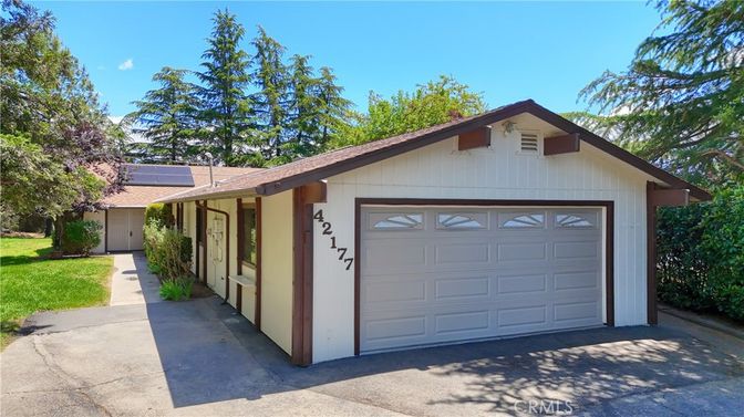 Detached Garage, Exterior, Solar Panels