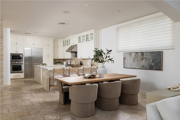 Dining room, Interior, Kitchen, Recessed Lighting, Stainless Steel Appliances