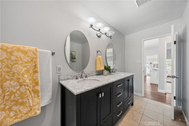Bathroom, Dual Sink Vanities, Interior, Wood Texture Flooring