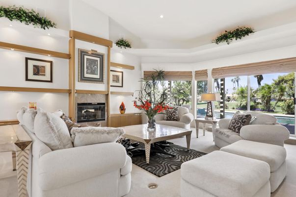 Fireplace, Interior, Living room, Recessed Lighting