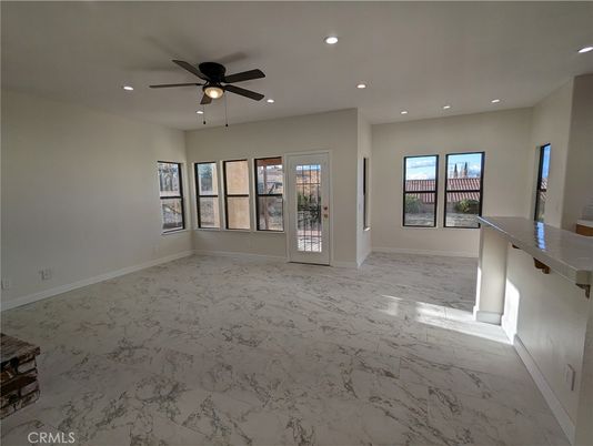 Empty room, Interior, Marble, Recessed Lighting