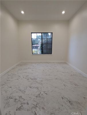 Empty room, Interior, Marble, Recessed Lighting