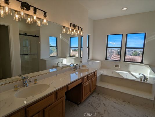 Bathroom, Dual Sink Vanities, Interior, Marble, Recessed Lighting