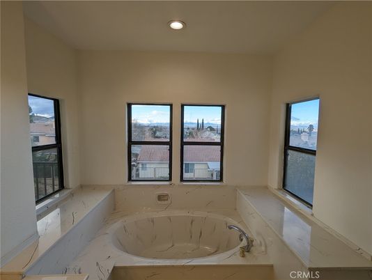 Bathroom, Empty room, Interior, Marble, Recessed Lighting
