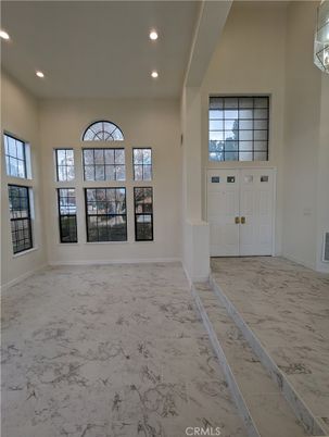 Empty room, Interior, Marble, Recessed Lighting