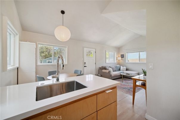 Interior, Living room, Pendant Lights, Wood Texture Flooring