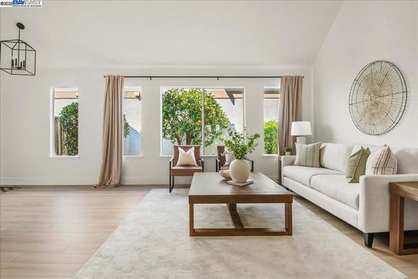 Interior, Living room, Pendant Lights, Wood Texture Flooring