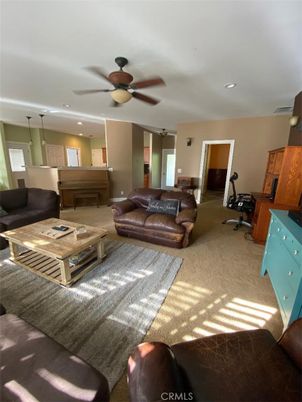 Interior, Living room, Pendant Lights, Recessed Lighting