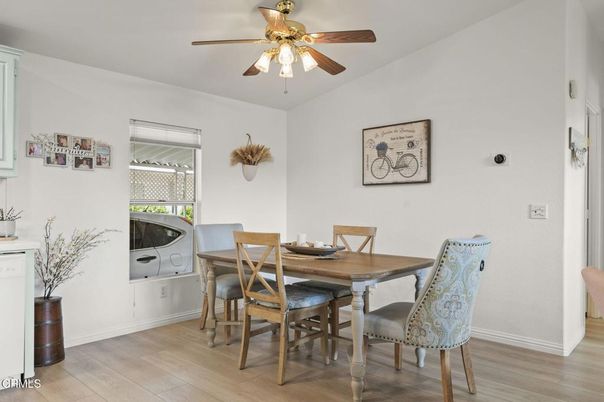 Dining room, Interior, Wood Texture Flooring