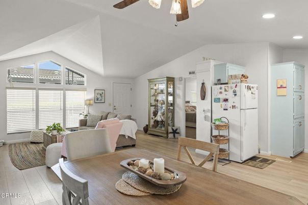 Interior, Kitchen, Living room, Recessed Lighting, Wood Texture Flooring