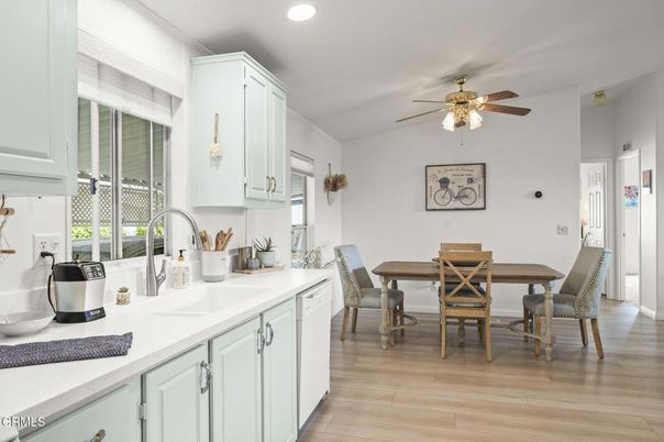 Dining room, Interior, Kitchen, Recessed Lighting, Wood Texture Flooring