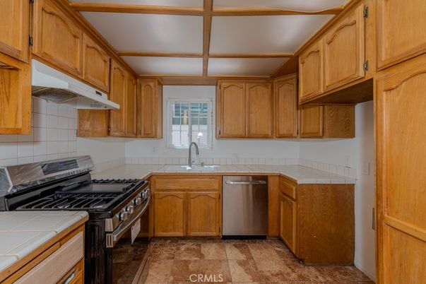Interior, Kitchen, Stainless Steel Appliances, Tile Countertops