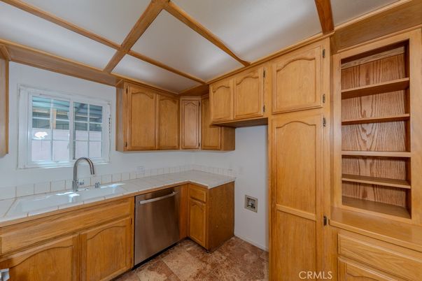 Interior, Kitchen, Tile Countertops