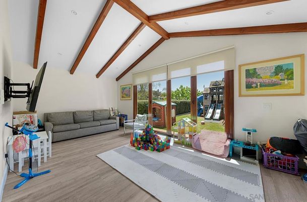 Interior, Recessed Lighting, Wooden Beams, Wood Texture Flooring