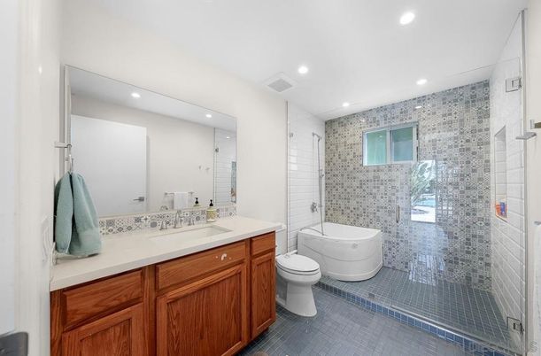 Bathroom, Dual Sink Vanities, Glass Shower, Interior, Recessed Lighting