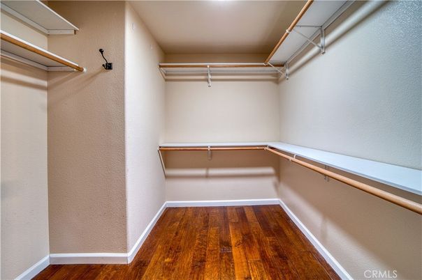 Interior, Walk-in Closets, Wood Texture Flooring