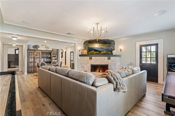 Fireplace, Interior, Living room, Pendant Lights, Recessed Lighting, Wood Texture Flooring