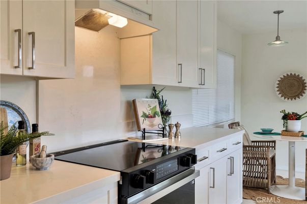 Interior, Kitchen, Pendant Lights, Stainless Steel Appliances