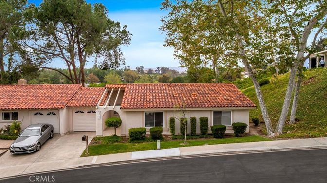 Attached, Exterior, Facade, Spanish Mediterranean