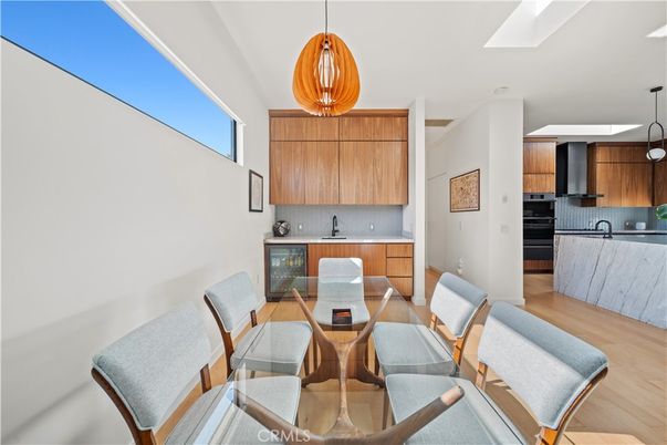 Dining room, Interior, Kitchen, Pendant Lights, Wood Texture Flooring
