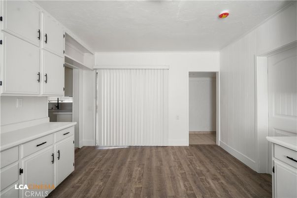 Empty room, Interior, Kitchen, Wood Texture Flooring