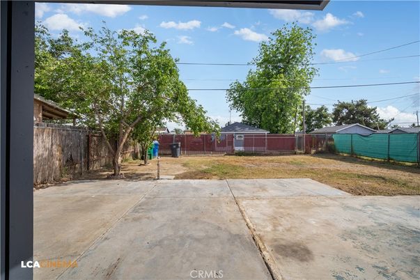 Backyard, Exterior