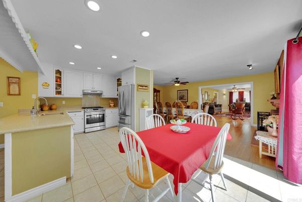 Dining room, Interior, Kitchen, Recessed Lighting, Stainless Steel Appliances, Wood Texture Flooring