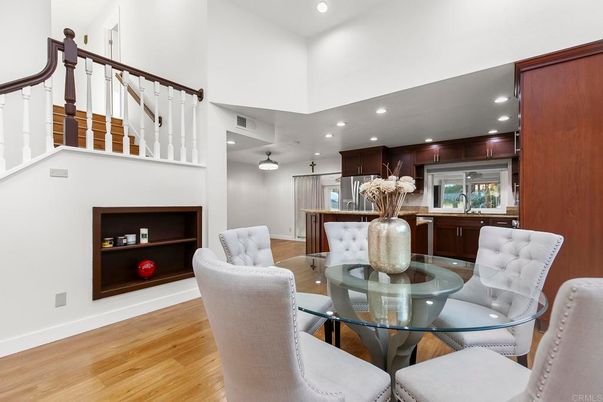 Dining room, Interior, Kitchen, Recessed Lighting, Wood Texture Flooring
