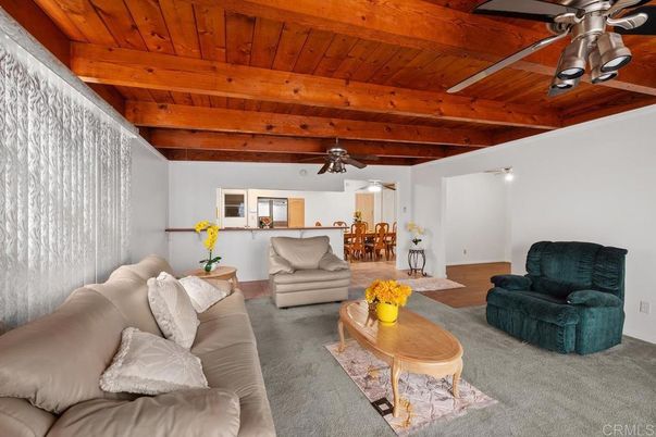 Dining room, Interior, Living room, Wooden Beams, Wooden Ceilings