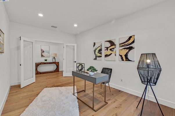 Home Office, Interior, Recessed Lighting, Wood Texture Flooring