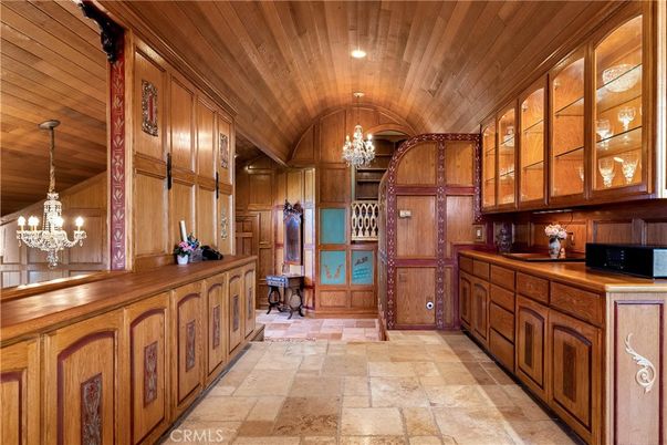 Chandelier, Interior, Kitchen, Recessed Lighting, Wooden Ceilings, Wooden Walls