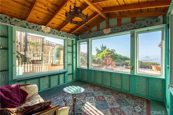Interior, Living room, Sun Room, Wooden Beams, Wooden Ceilings