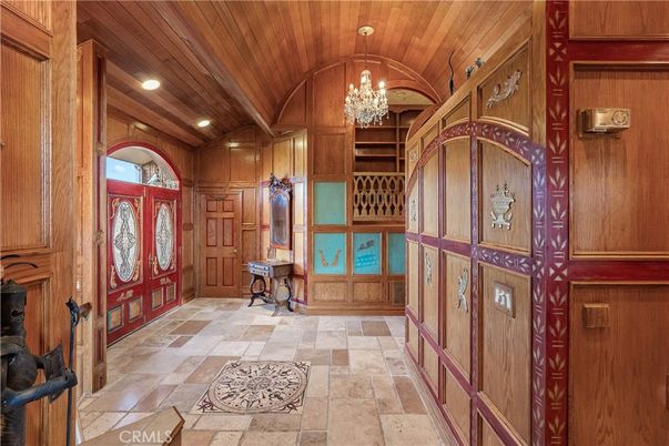 Chandelier, Interior, Recessed Lighting, Wooden Ceilings, Wooden Walls
