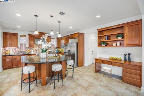 Interior, Kitchen, Pendant Lights, Recessed Lighting, Stainless Steel Appliances