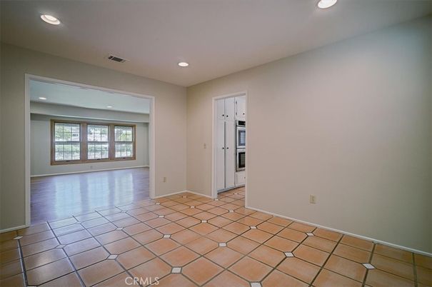 Empty room, Interior, Kitchen, Recessed Lighting