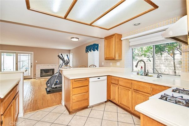 Fireplace, Fitness Equipment, Interior, Kitchen, Wood Texture Flooring
