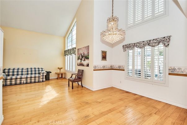 Chandelier, Interior, Wood Texture Flooring