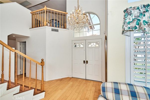 Chandelier, Interior, Wood Texture Flooring