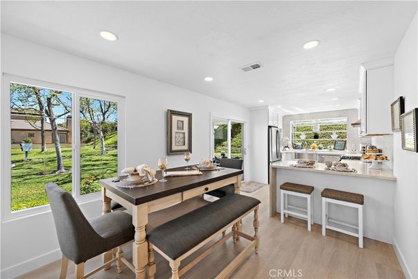 Dining room, Interior, Kitchen, Recessed Lighting, Wood Texture Flooring