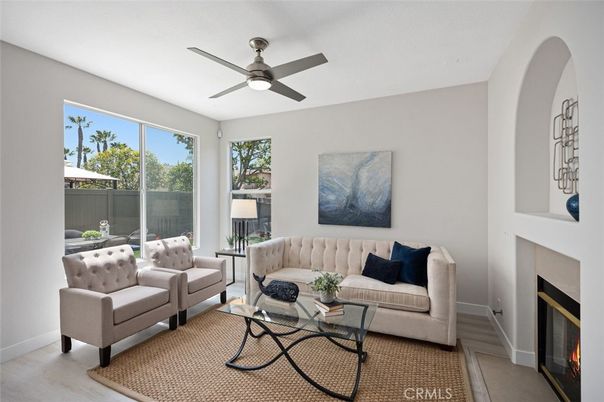 Fireplace, Interior, Living room