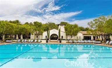 Exterior, Fireplace, Pool