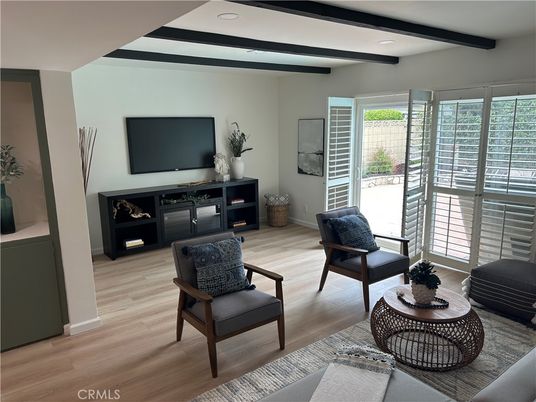Interior, Living room, Recessed Lighting, Wooden Beams, Wood Texture Flooring