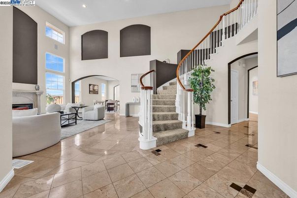 Fireplace, Interior, Living room, Recessed Lighting