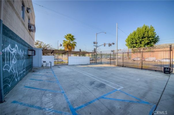 Exterior, Tennis Courts