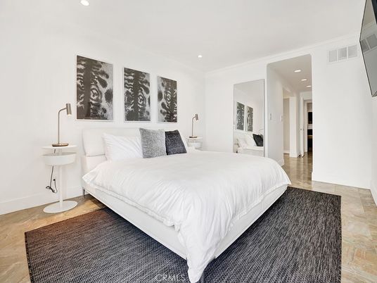 Bedroom, Interior, Recessed Lighting