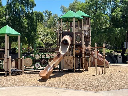 Backyard, Exterior, Playground